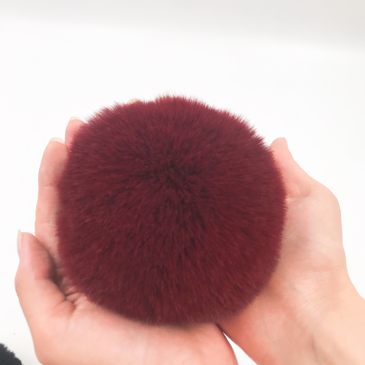 獭兔毛球产品图