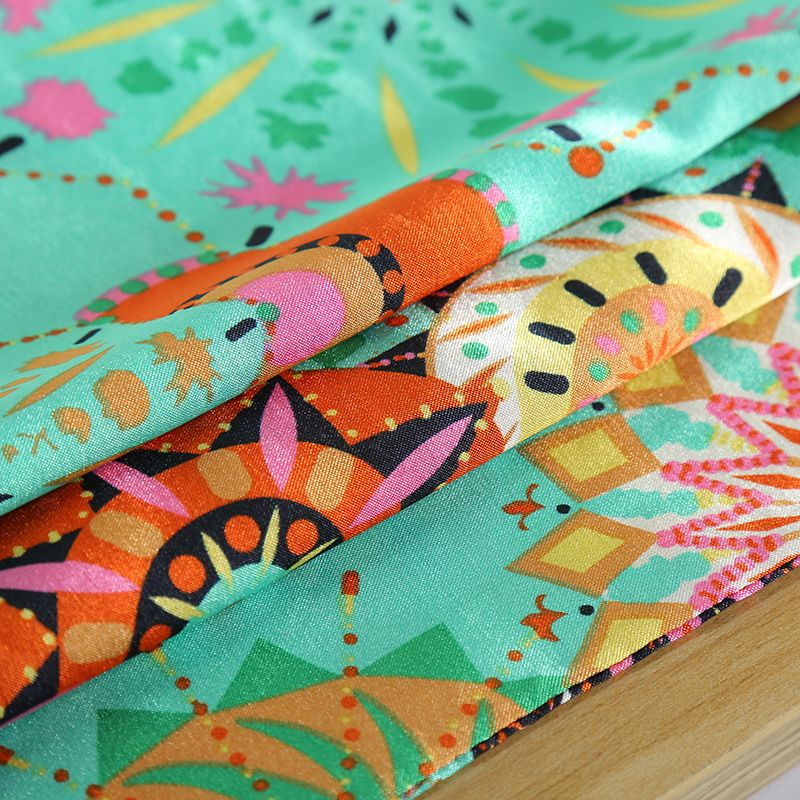 简爱丝缘百变魔术巾职业空姐仿真丝数码印花百搭丝巾广场舞大妈围巾详情13