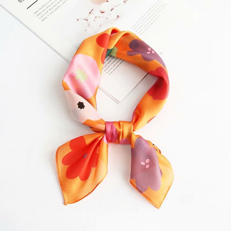 Square Scarf 58Cm Printed Women's Silk Scarf Spring And Autumn Flowers Simple Fashion Silk Scarf details Picture