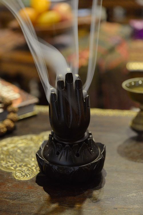 Chicken Wing Wood Buddha's Hand Cone Incense Burner (Small size)