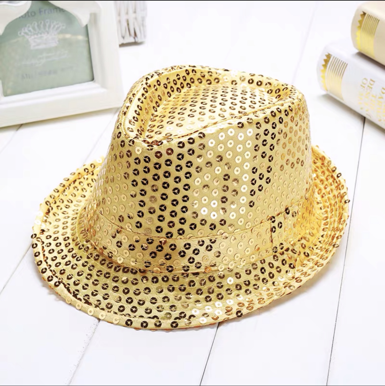 Adult sequined jazz top hat performance, top hat stage dance, children's hats for boys and girls, Children's Day hat trend, for both adults and children undefined