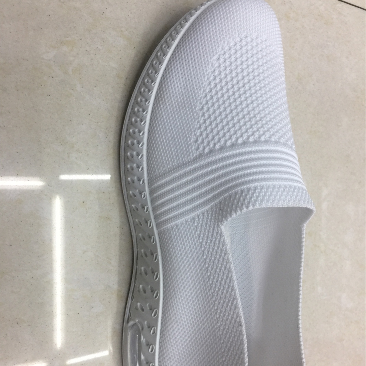 舒适运动鞋