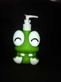 Hand sanitizer bottle Body wash bottle Big eyed frog