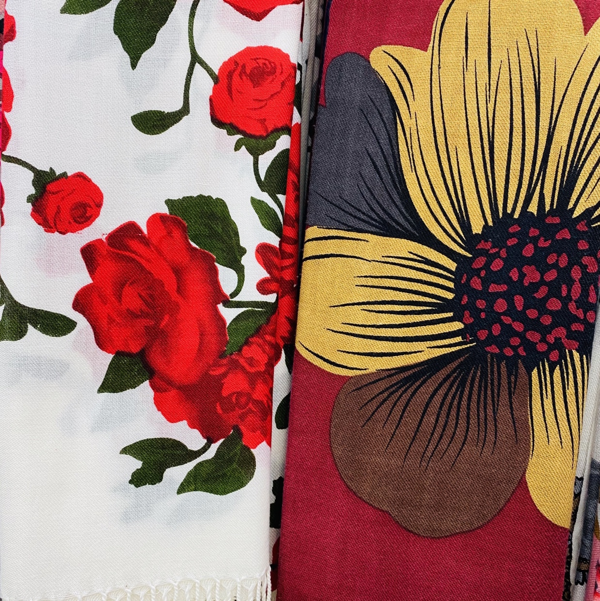 Printed Twill Cape details Picture