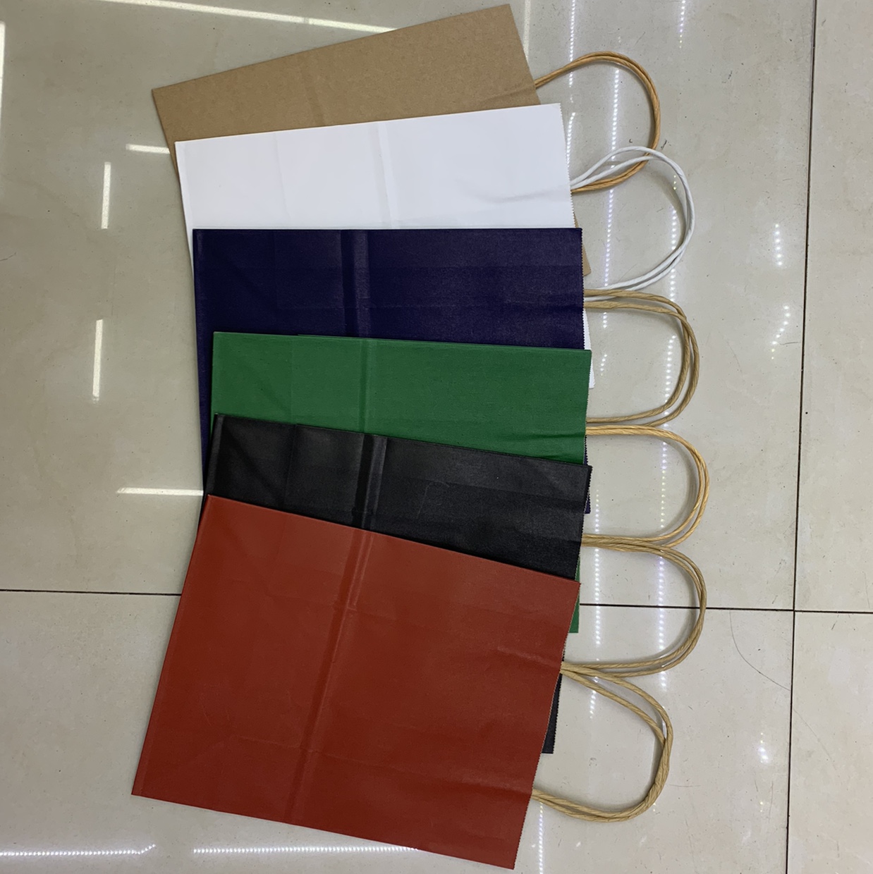 Colorful gift bag describe pic - 3