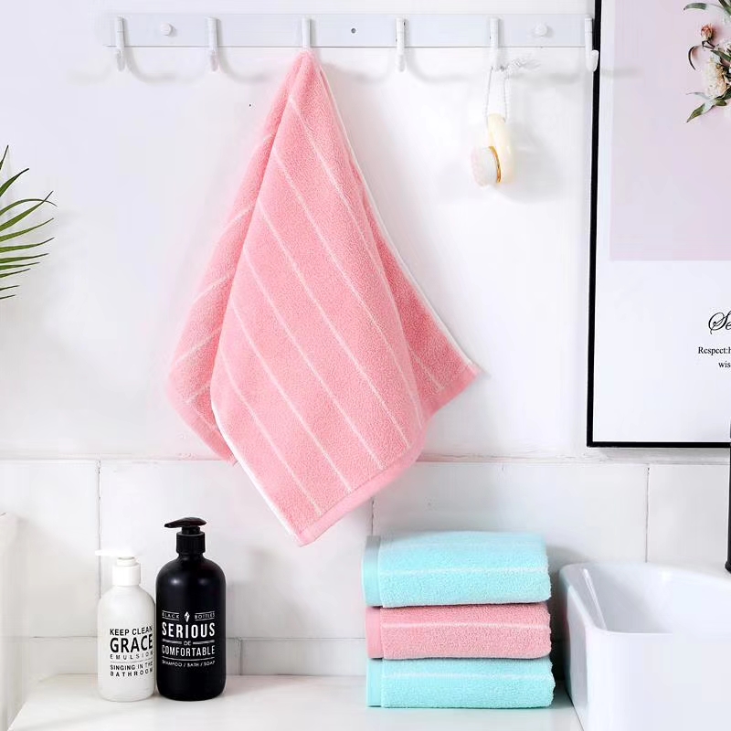 晨光绚烂面巾产品图