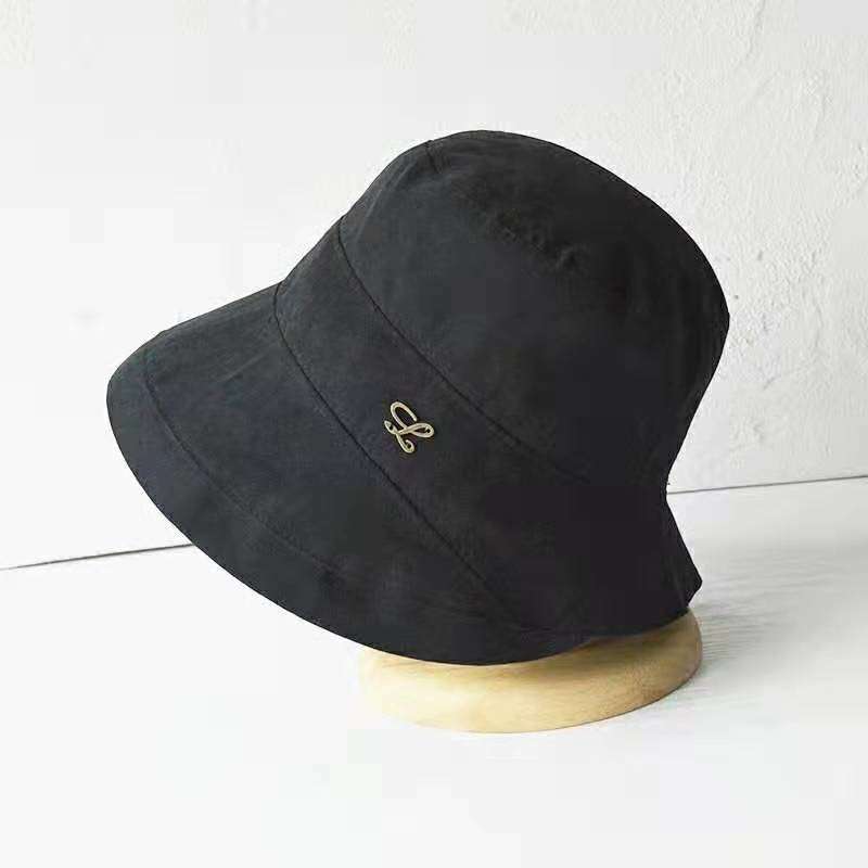Trendy hat.