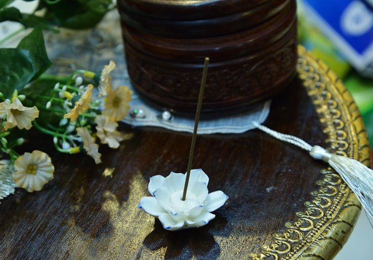 印度  冰裂纹   莲花   陶瓷   香座详情3