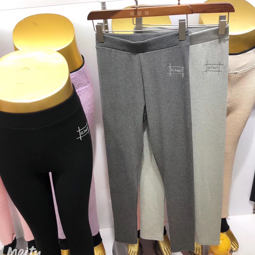 Embroidered Ribbed Pants