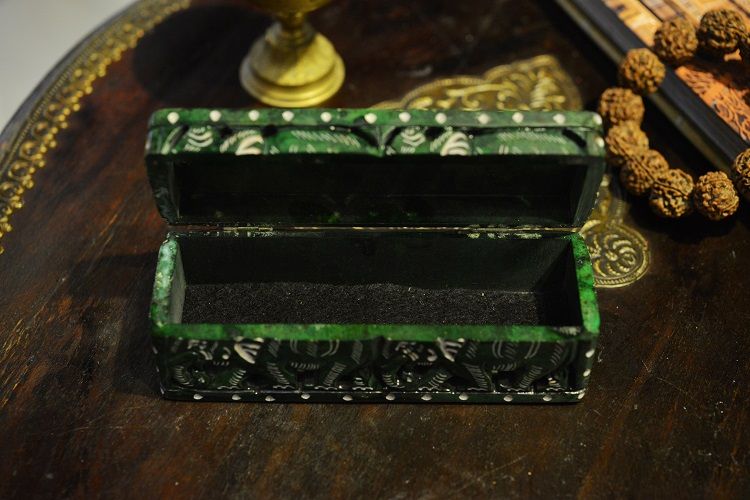 Indian green soapstone aroma box details Picture