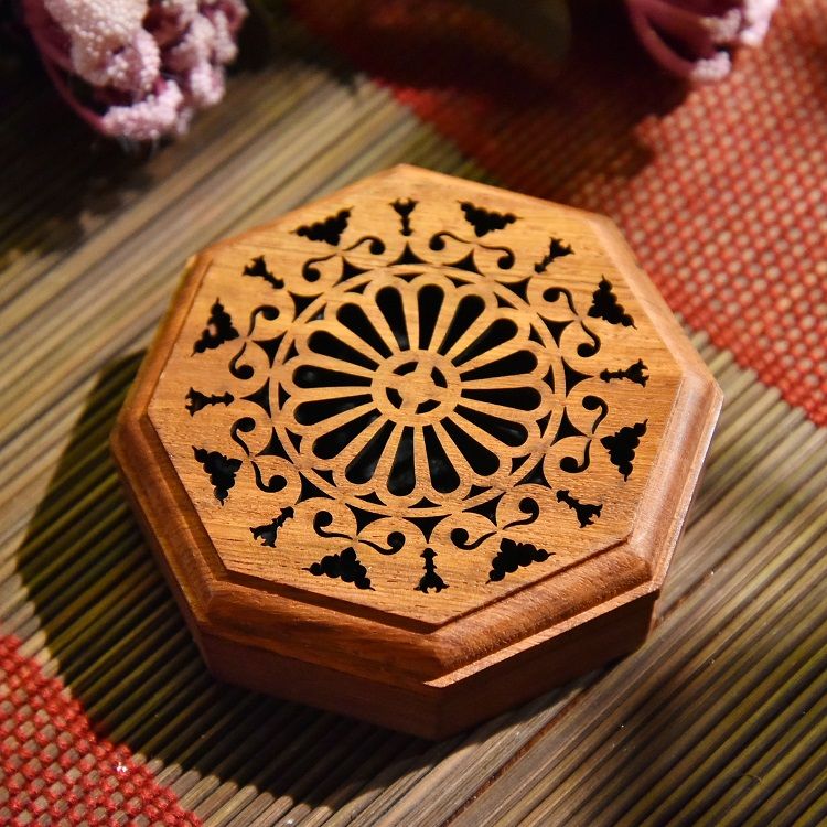 A round and flat incense burner made of rosewood detail image 7
