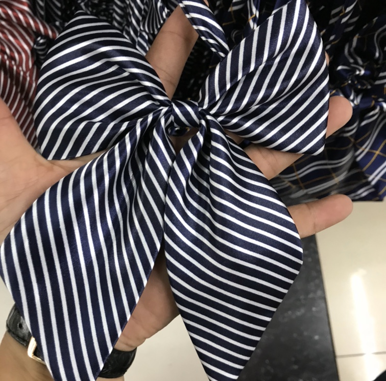 "Leading Flower 2 details Picture