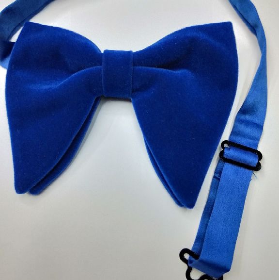 A variety of high-end knitted fabric bow ties and horns suitable for children details Picture