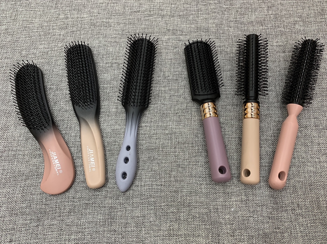 20. New PVC spray paint scrub curling hair comb series thumbnail