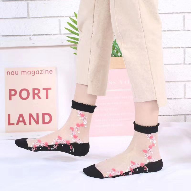 12 pairs of ladies' foot heel split socks crystal glass silk non-slip plus cotton sole split socks foot split socks factory direct sale Application Scenario