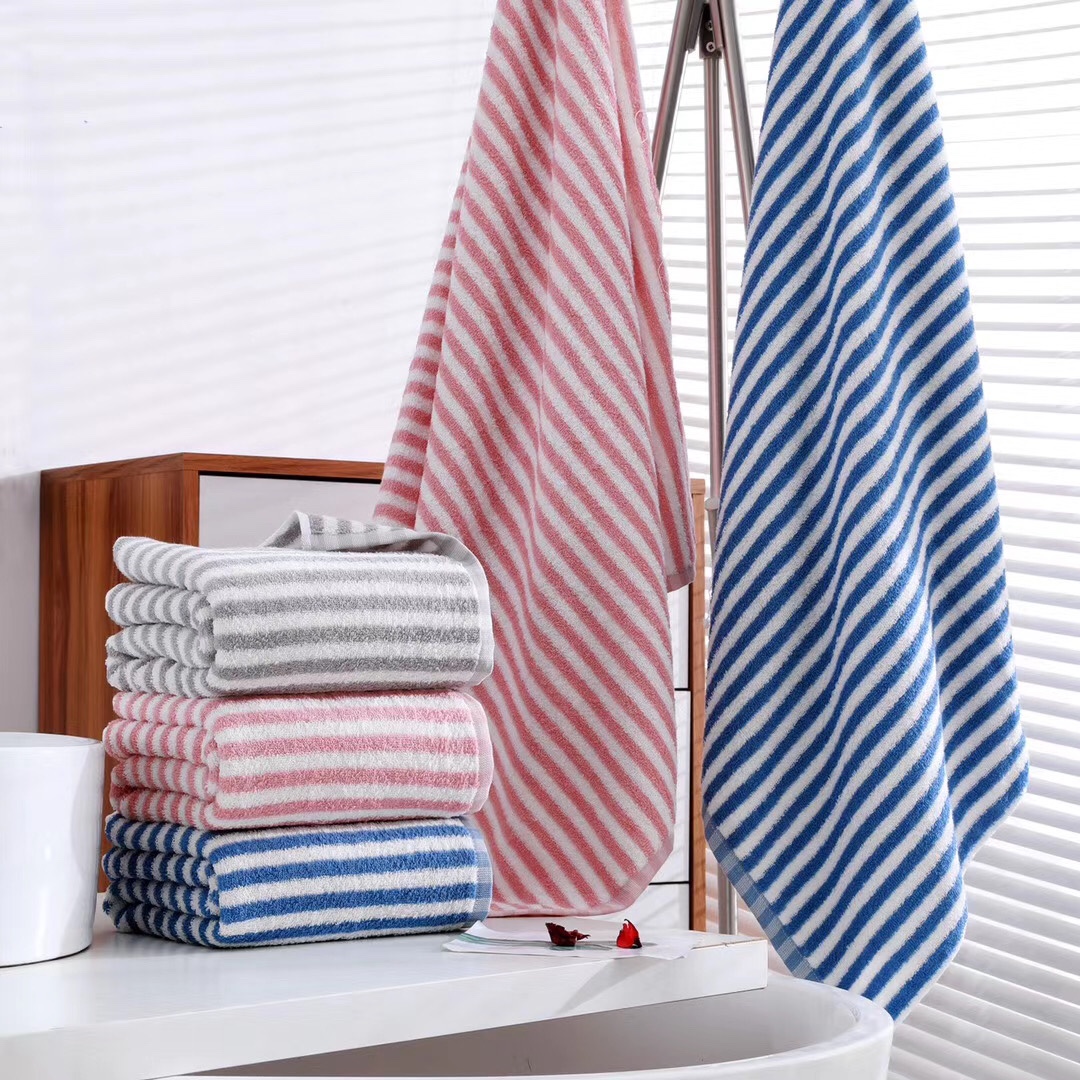 Small colored striped bath towel 70*140