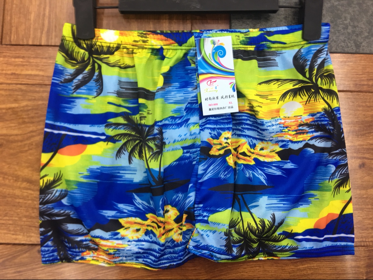 Polyester flowered swimming trunks, thinned for boys and teenagers, packed in 10 sizes thumbnail