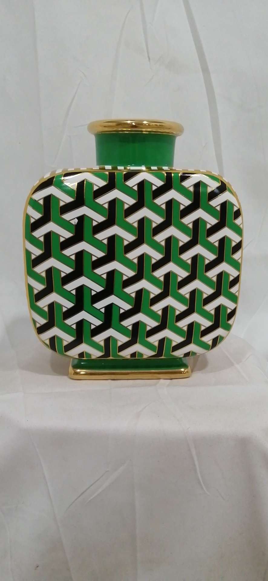 Ceramic green square bottle TC-52A, 25.5*21*10 in height