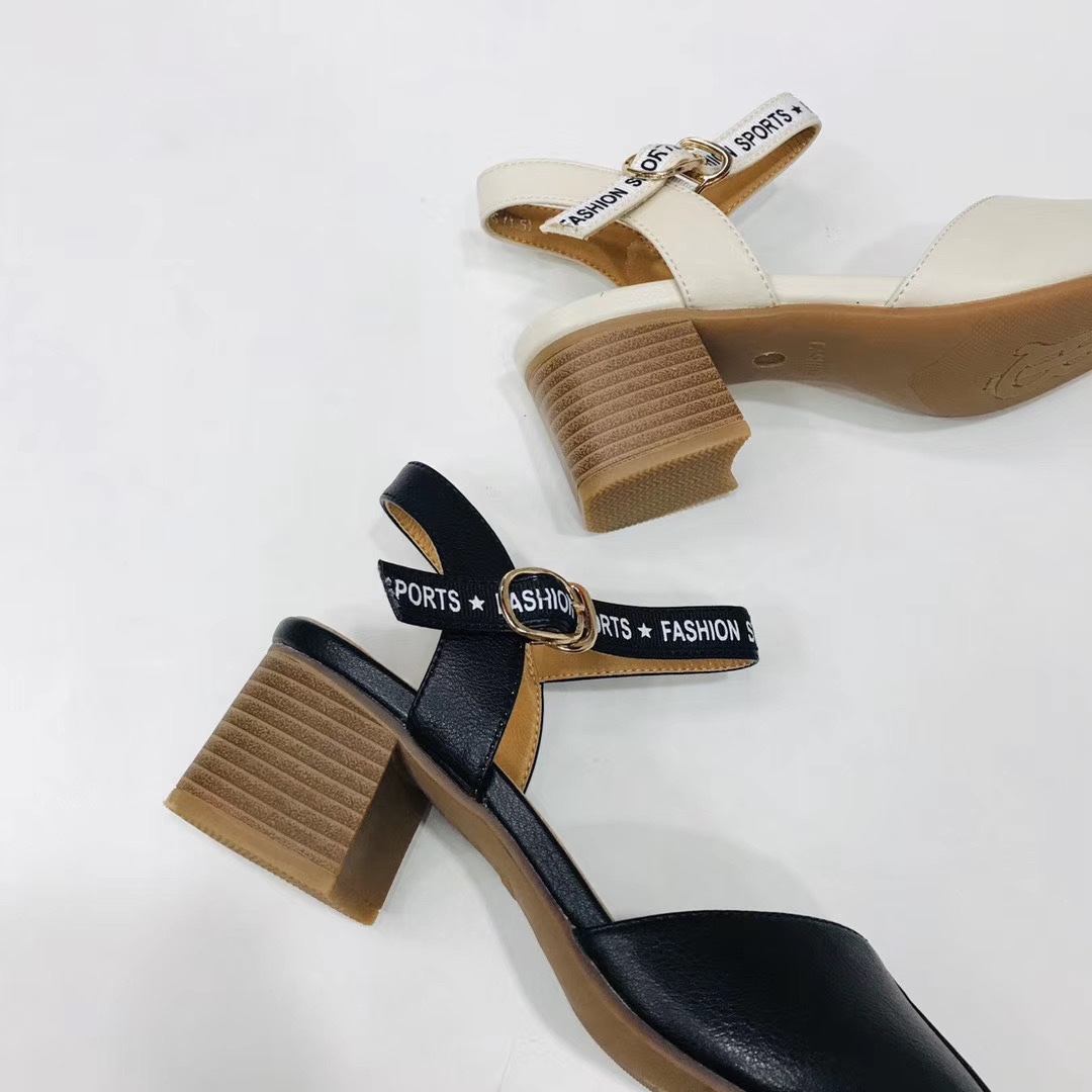 Women's letter-patterned wood-grain flip-flops with a headband details Picture