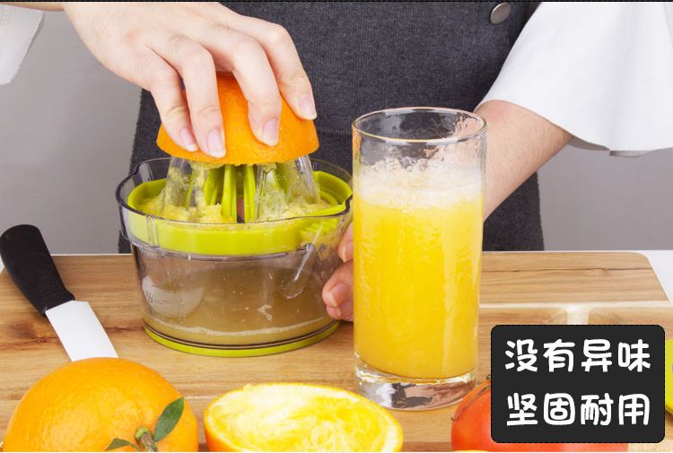 便捷4合1多功能手动压汁器，可磨果泥、刨蒜末姜末，还可榨果汁产品图