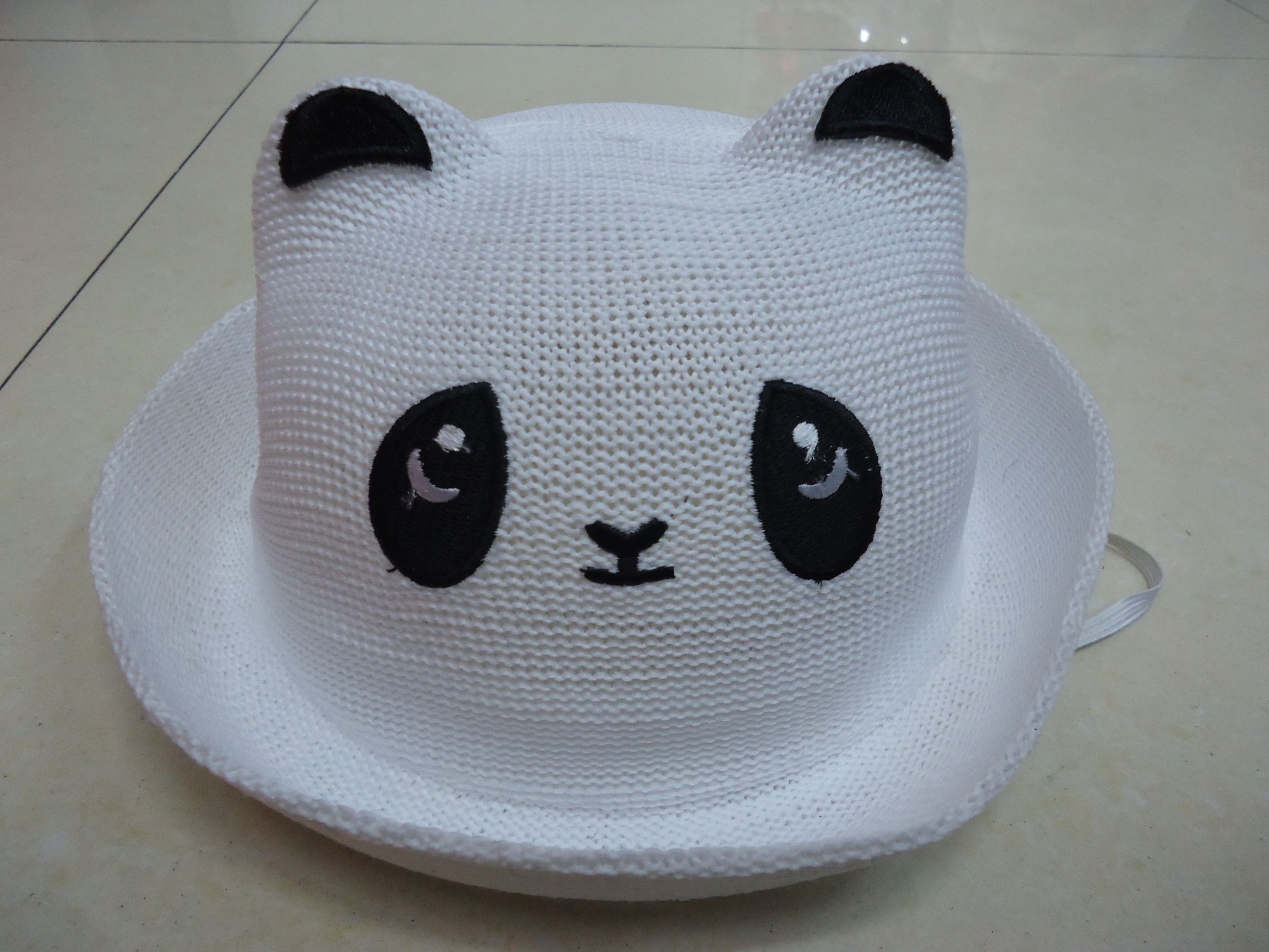 Hat 23 thumbnail