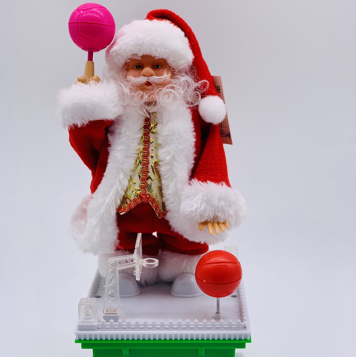 Play basketball Santa Claus thumbnail