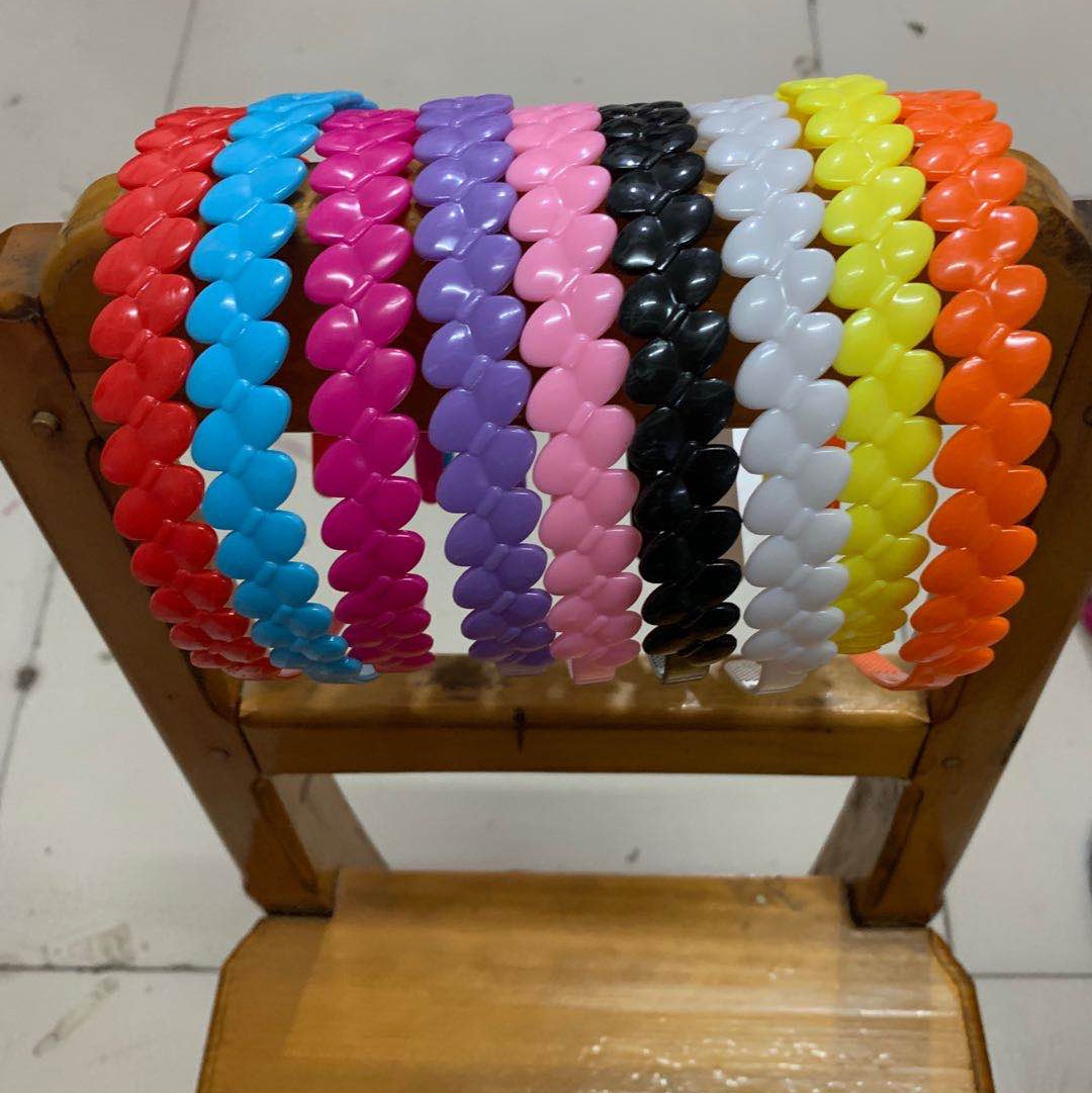 Yiwu International Trade City good again to jewelry 3569 booth manufacturers direct wholesale network red explosive hot Korean version of the trend butterfly solid color head buckle, children's hair grottoes, candy color head grottoes, network red explosive thumbnail