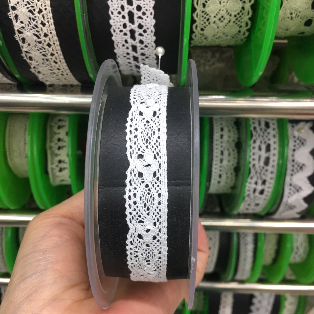 M68lace thumbnail