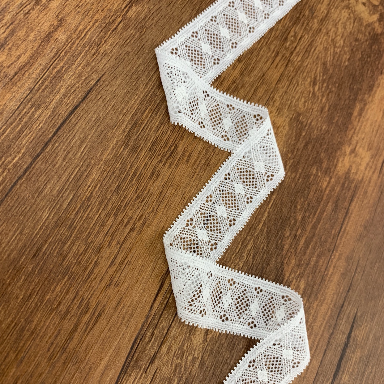 Lace, elastic lace