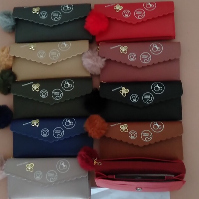 Two-fold off long three-mouth wallet