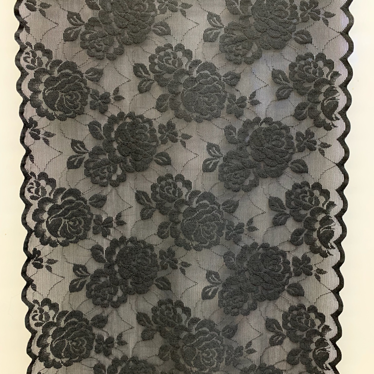 Lace trim details Picture