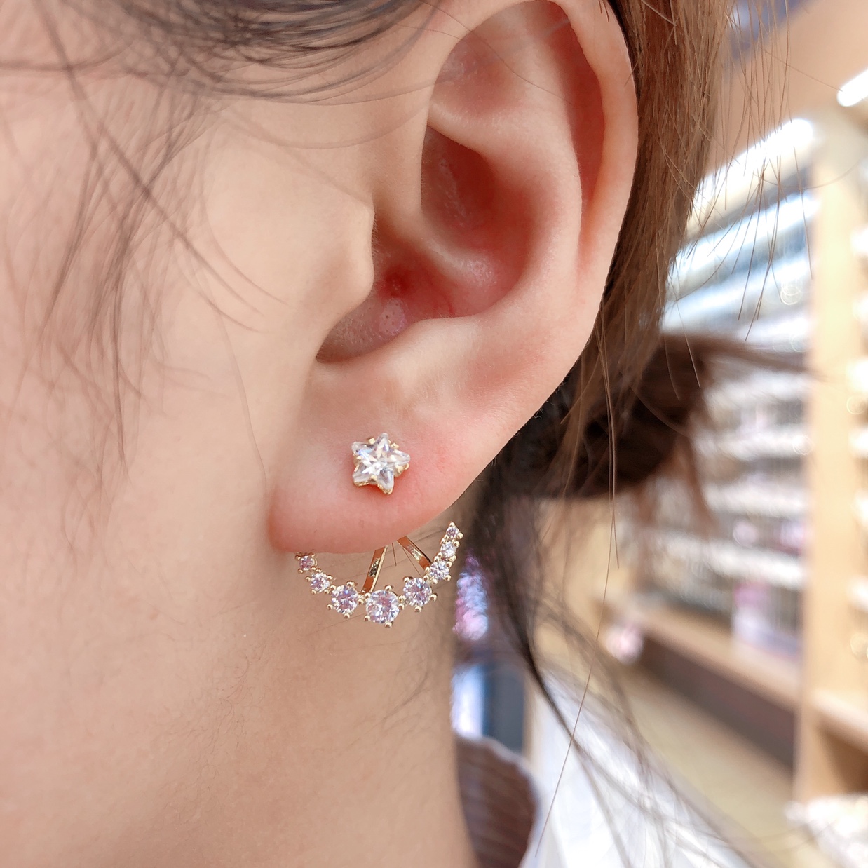 ⭐️五角星图案 前后可拆卸 两戴 锆石设计