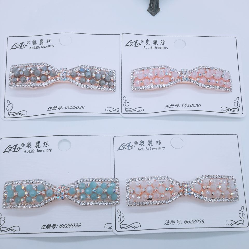 Korean-style hair clips and accessories, ins minimalist style pearl stone shiny powder hair clips, BB clips, back of the head clips, ponytail hair clips Application Scenario