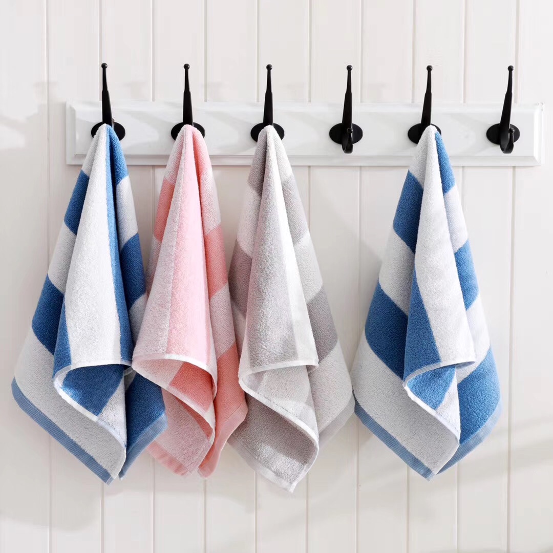 Horizontal strip towel