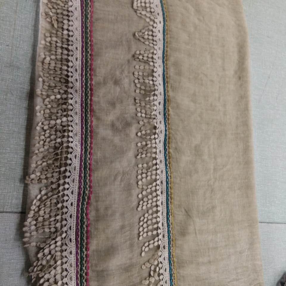 Double-layered long scarf