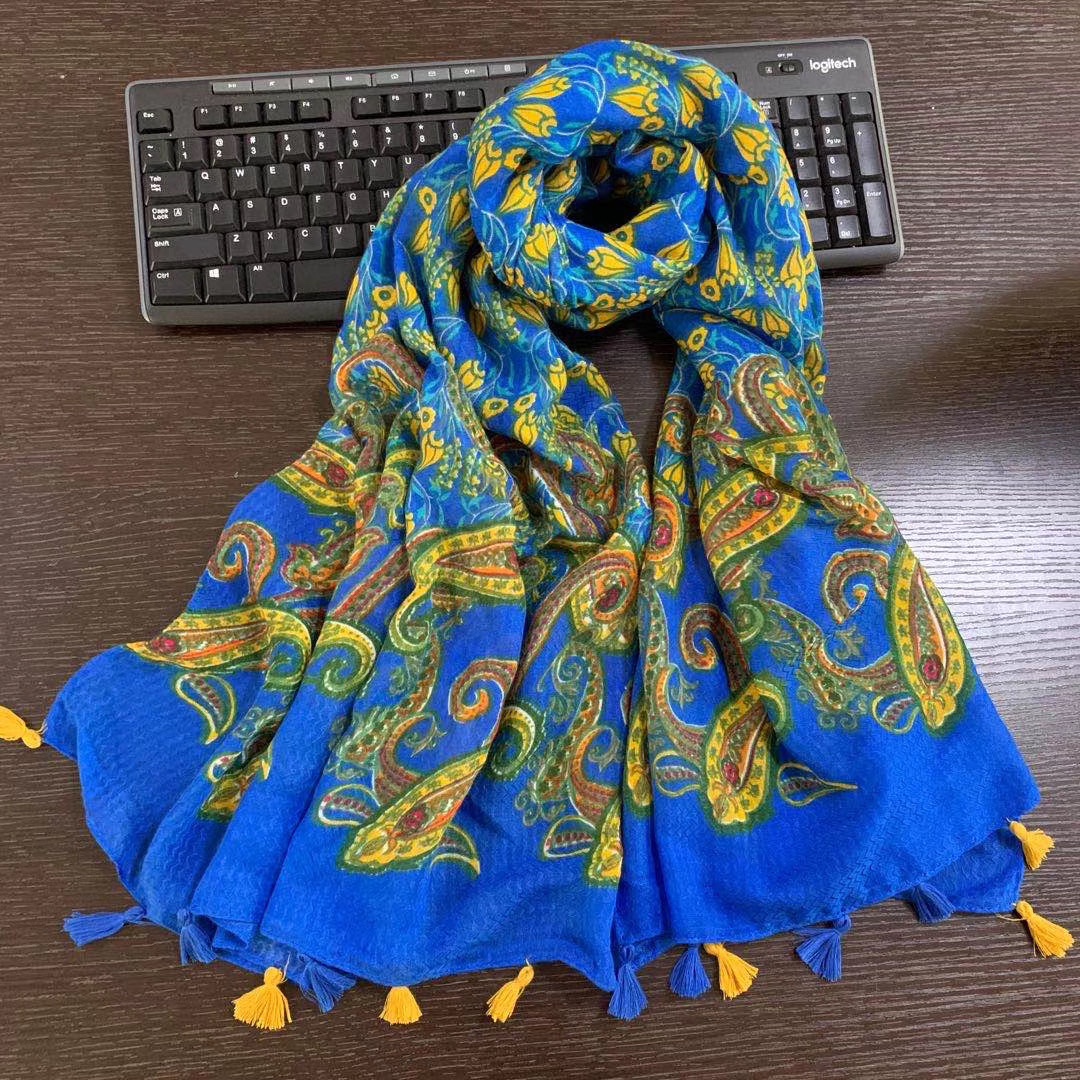 Golden Scarf Factory direct sales of wavy cotton casual and versatile scarves and shawls. Specification image