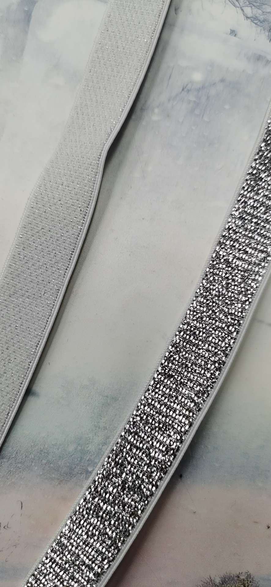 Silver Elastic On White Background, Color Elastic On Colored Background, Gold Elastic On Black Background, Stage Makeup Elastic Application Scenario