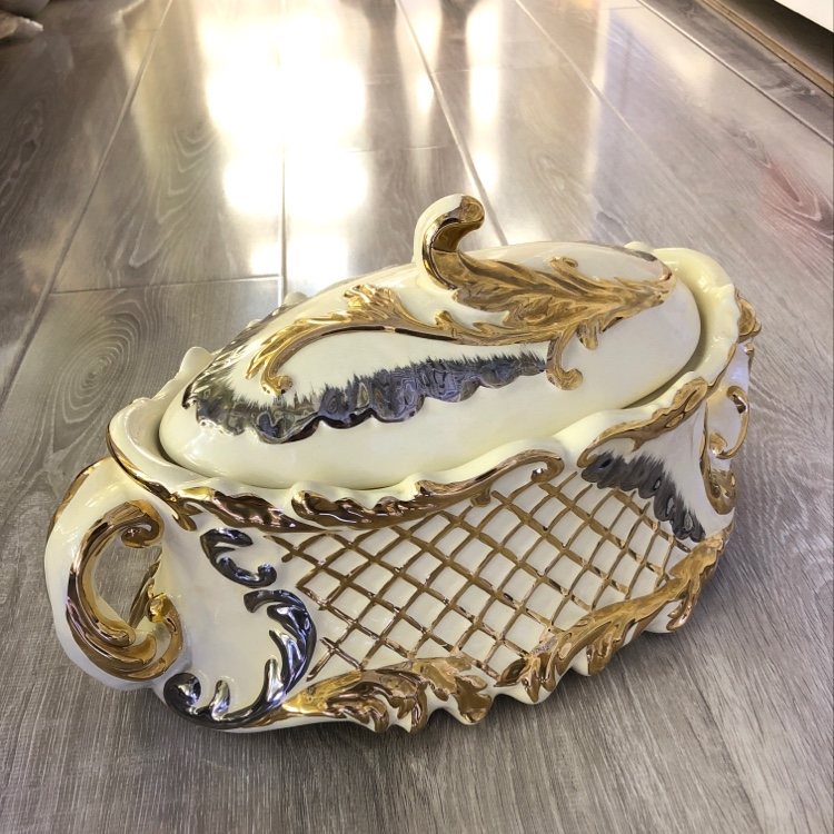 组装化妆收纳/免打孔收纳/绑扎带硅胶/日式收纳/衣服收纳产品图