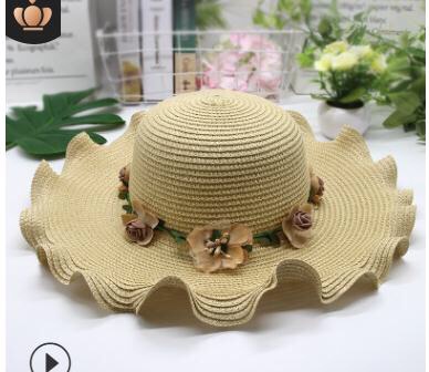 Two-color eighteen-cornered garland hat