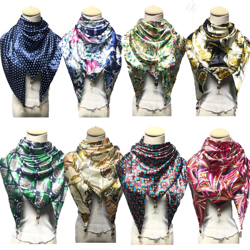 简爱丝缘新款吊坠三角巾空调大披肩围脖精美印花围巾多色可选批发详情图1