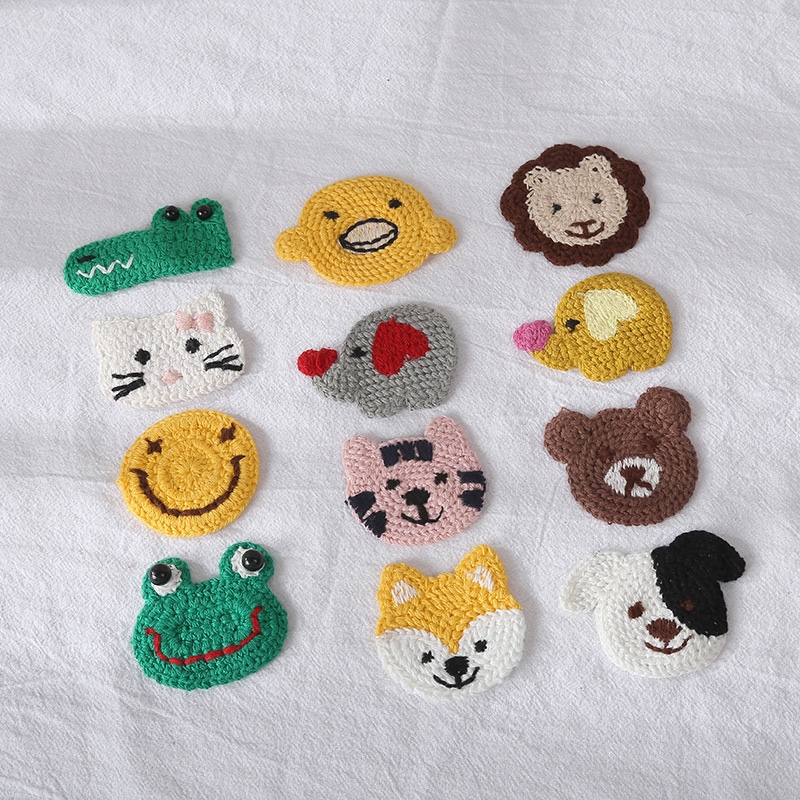 Cotton thread animal dolls.