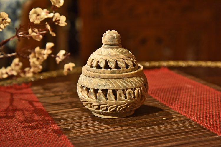 Indian soapstone conical incense burner Item Picture
