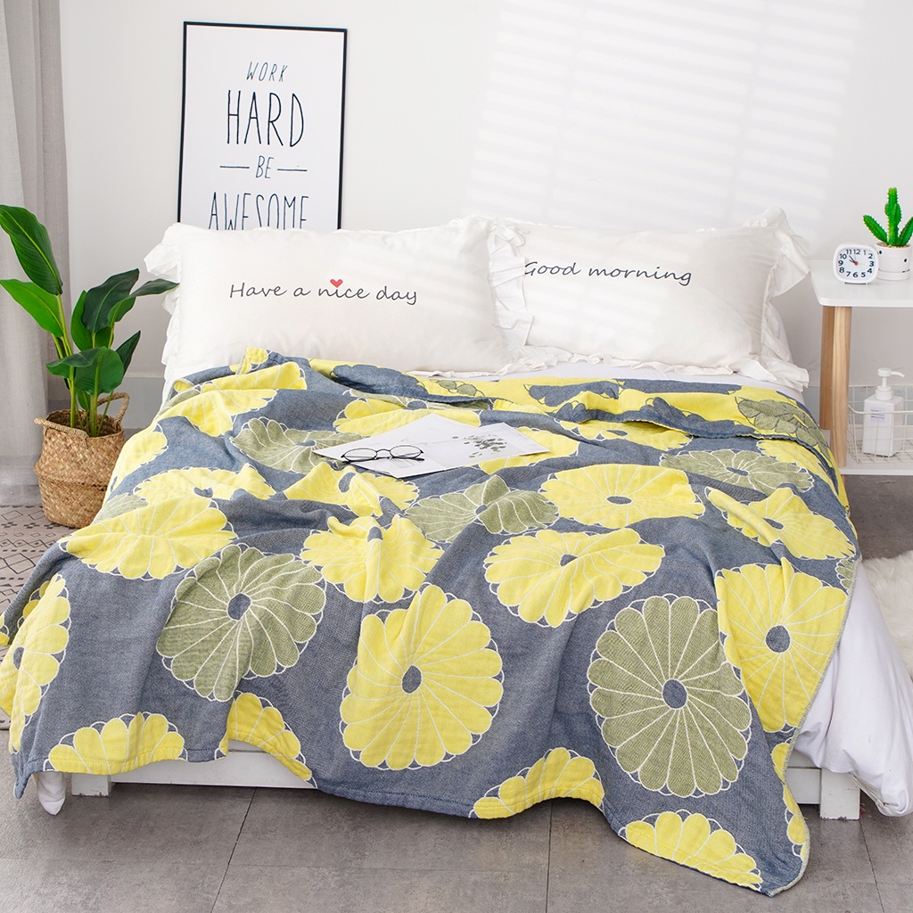 Four-layer washed cotton summer Light Year single towel quilt Application Scenario