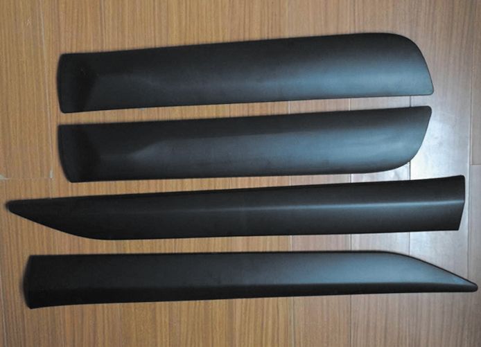 2015 HILUX REVO	   SIDE MOULDING WHITE 防擦条 REV116A