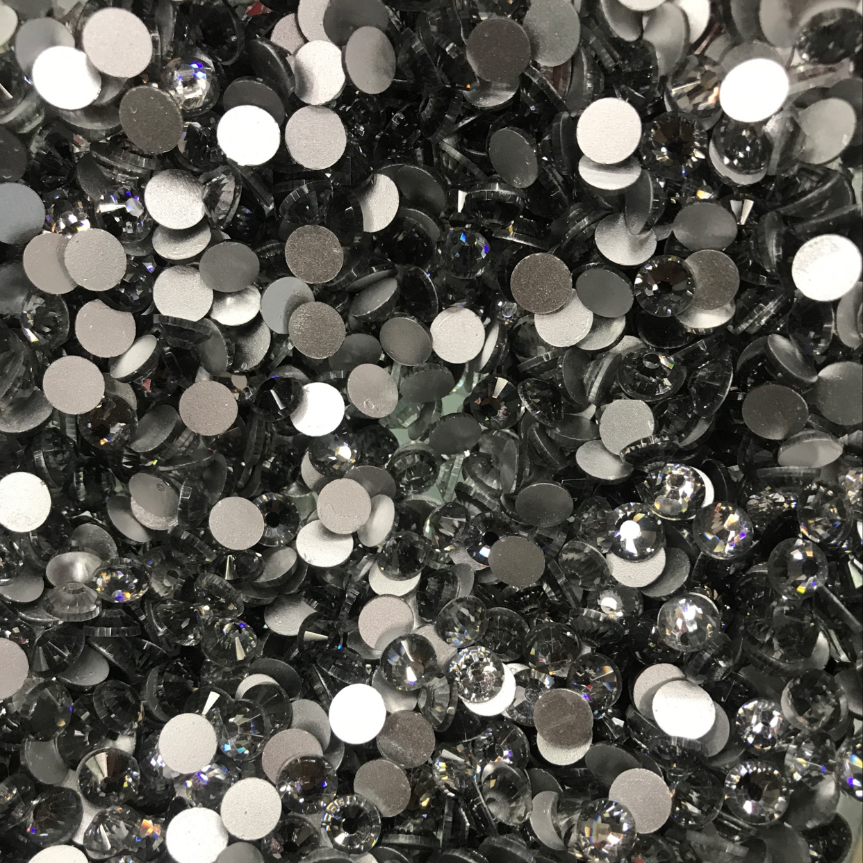 仿奥烫钻精品平底钻30#透明灰图