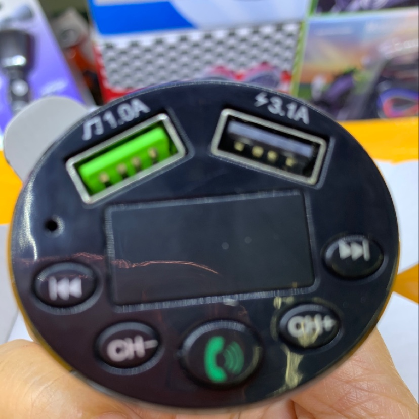 车载蓝牙/车载充电器产品图