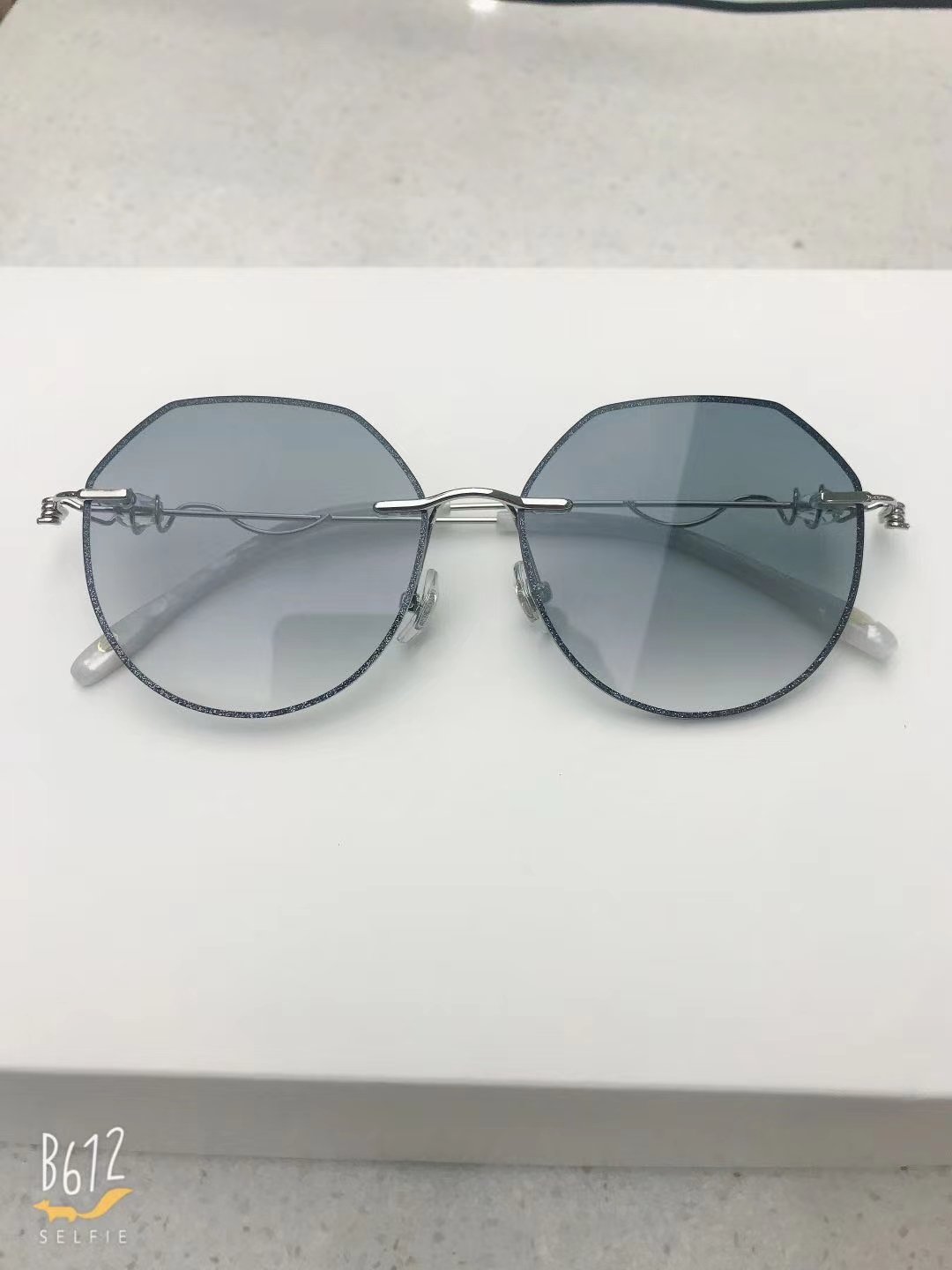 Myopia Glasses, Plain Lens, Cut Edge, Set With Diamonds, High-Grade Myopia Glasses, With Color undefined