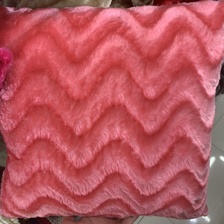 新款厂家直销零售批发粉红色条纹长毛抱枕