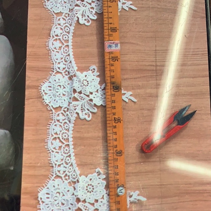 012lace thumbnail