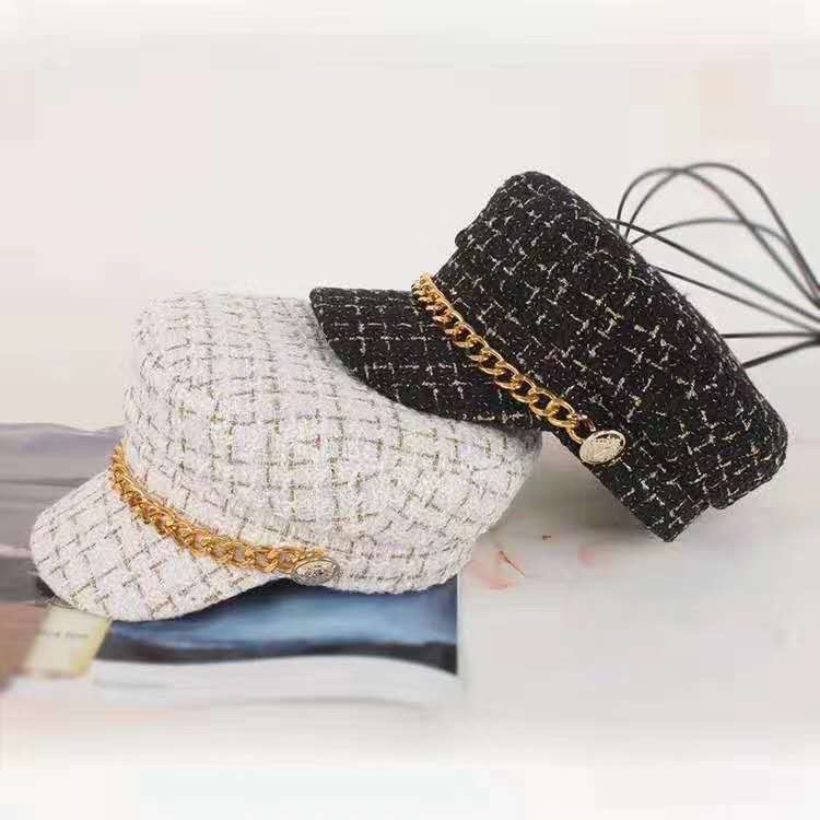 Patterned hat details Picture